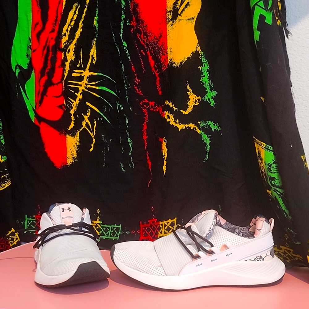 Under Armour Sneakers